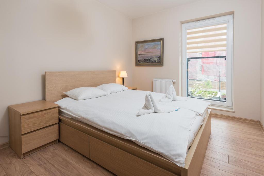 Apartamenty Apartinfo Chmielna Park - Квартира с двумя спальнями