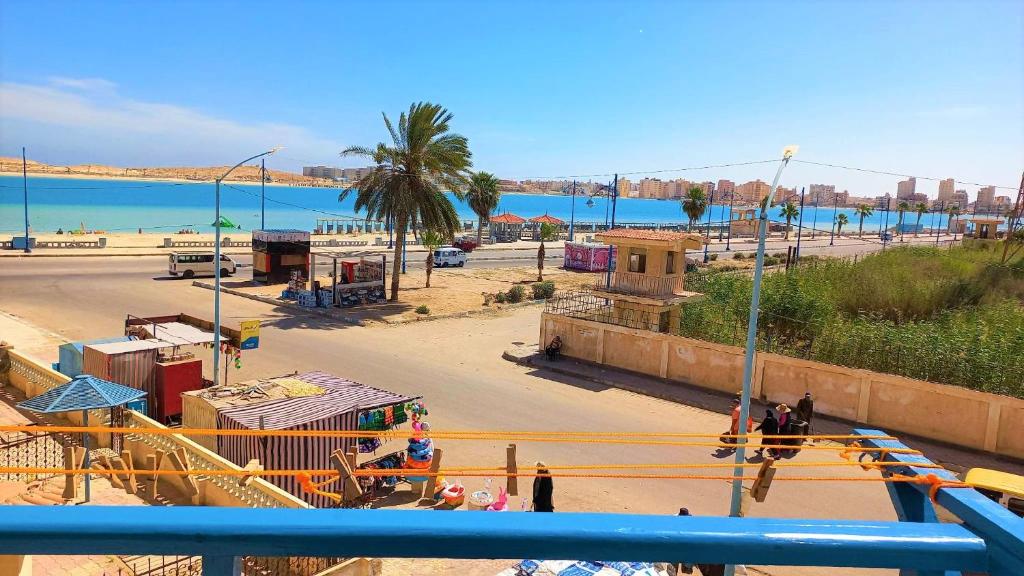 Lovely 4 bed vacation apartment with sea view