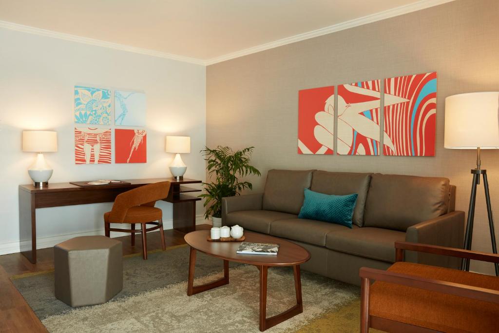 Town and Country San Diego - Room Selected At Check In
