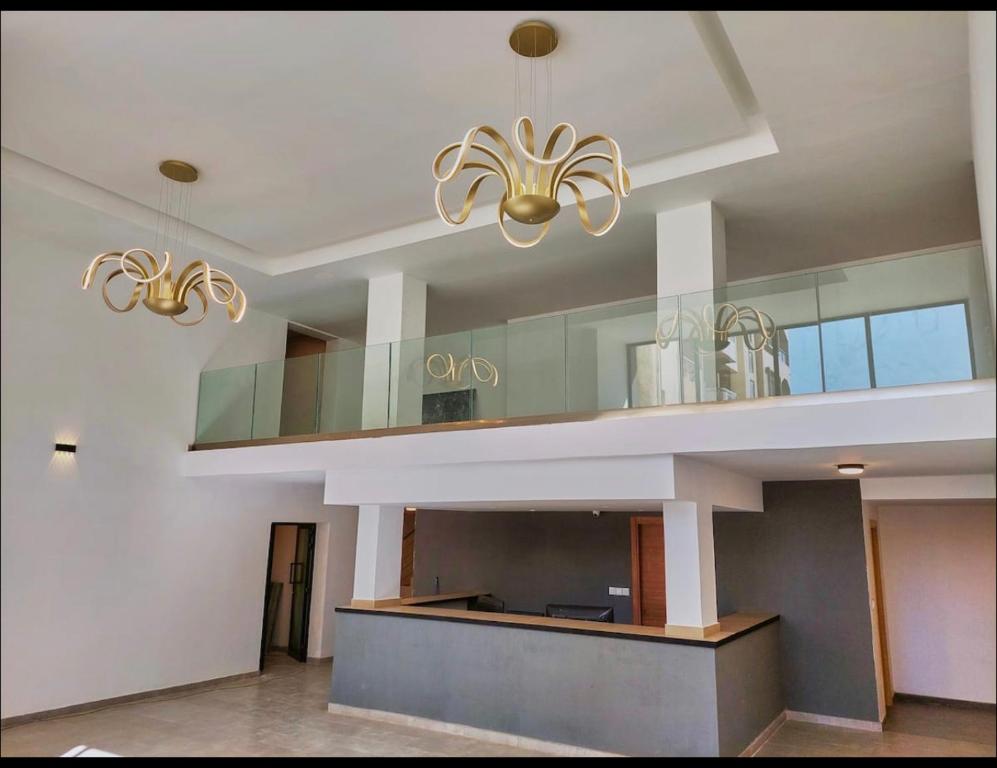 Imagen de la galería de F4 - chic - piscine - salle fitness, en Dakar