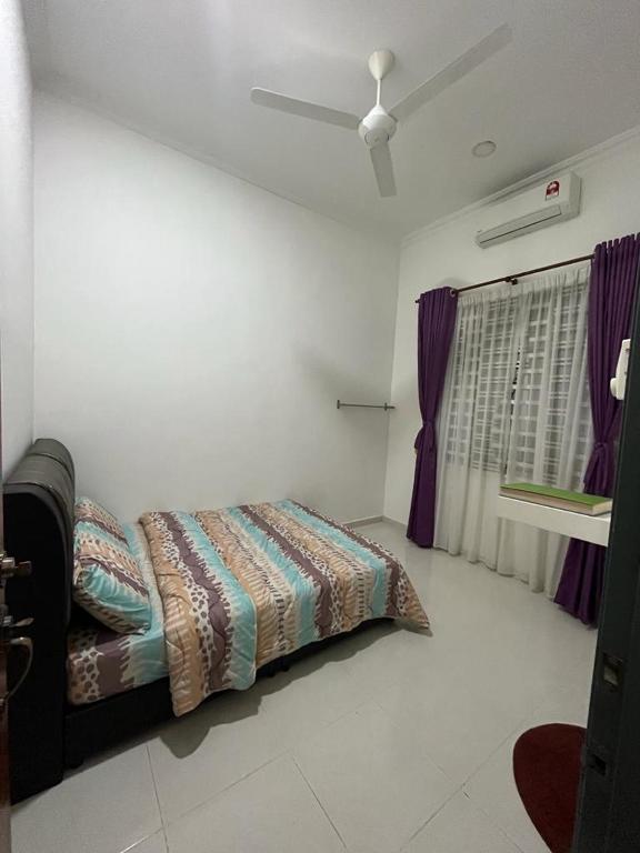 Izzhan homestay berdekatan kubang kerian malay only