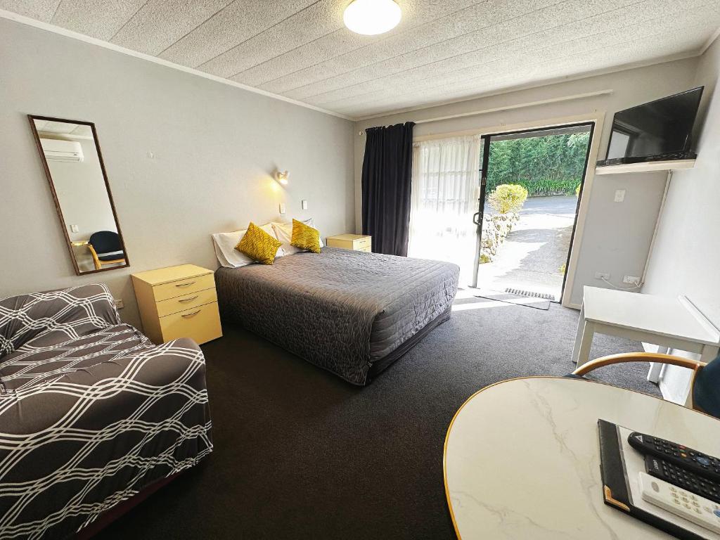 Kingswood Manor Motel - Resim 32