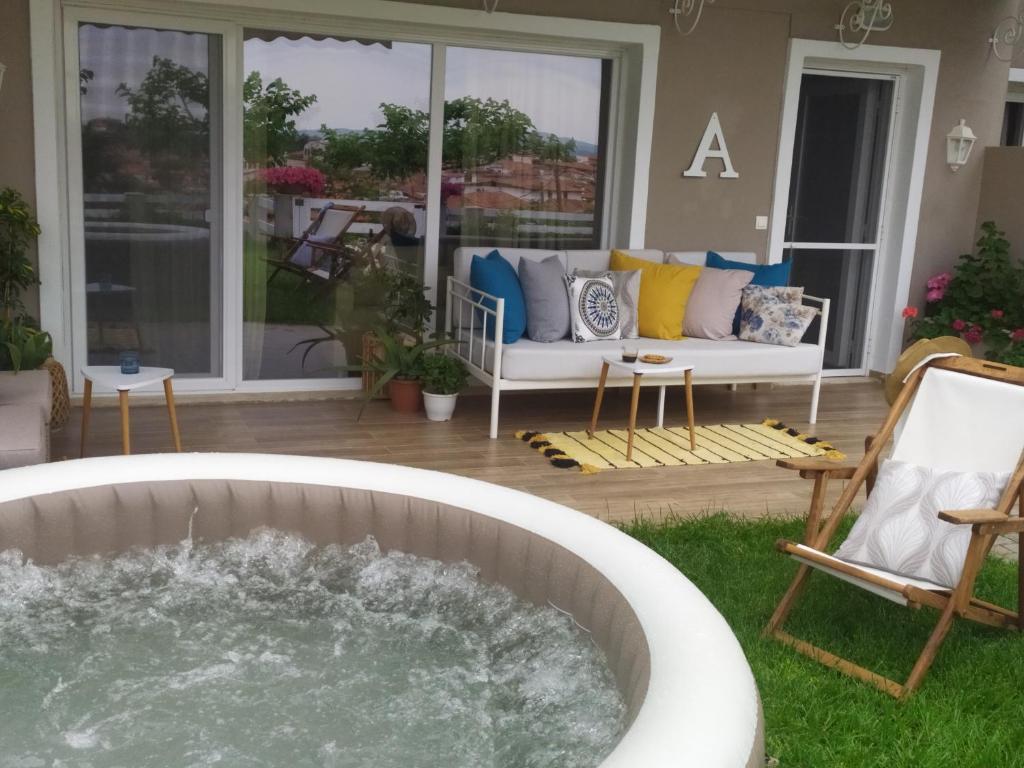Zahrada ubytování Siggos Suites