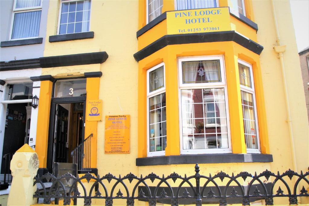 Pine Lodge Hotel - Resim 30