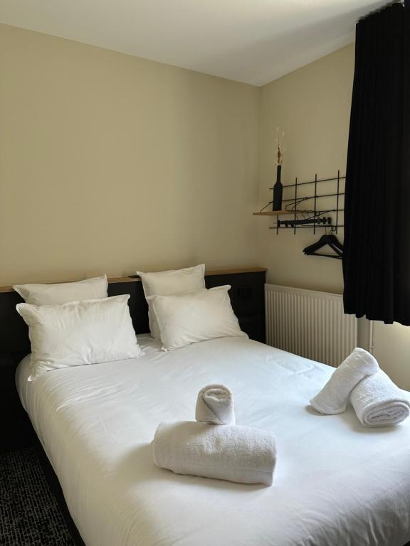 Logis Hôtel & Restaurant Le Vert Bocage - Standard Double Room