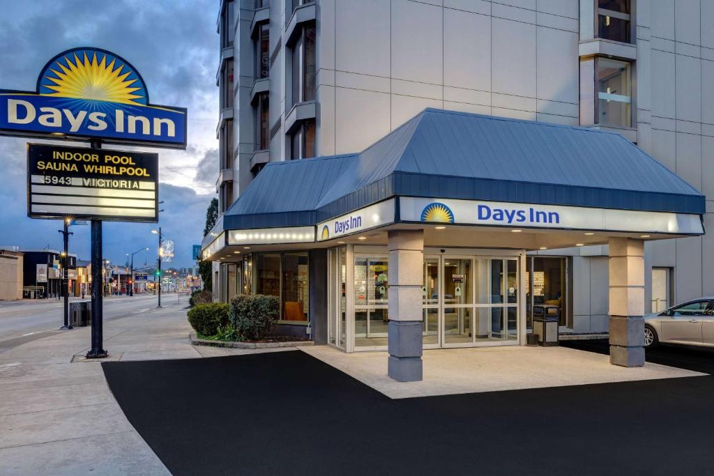 Days Inn by Wyndham Niagara Falls Near The Falls - Resim 7