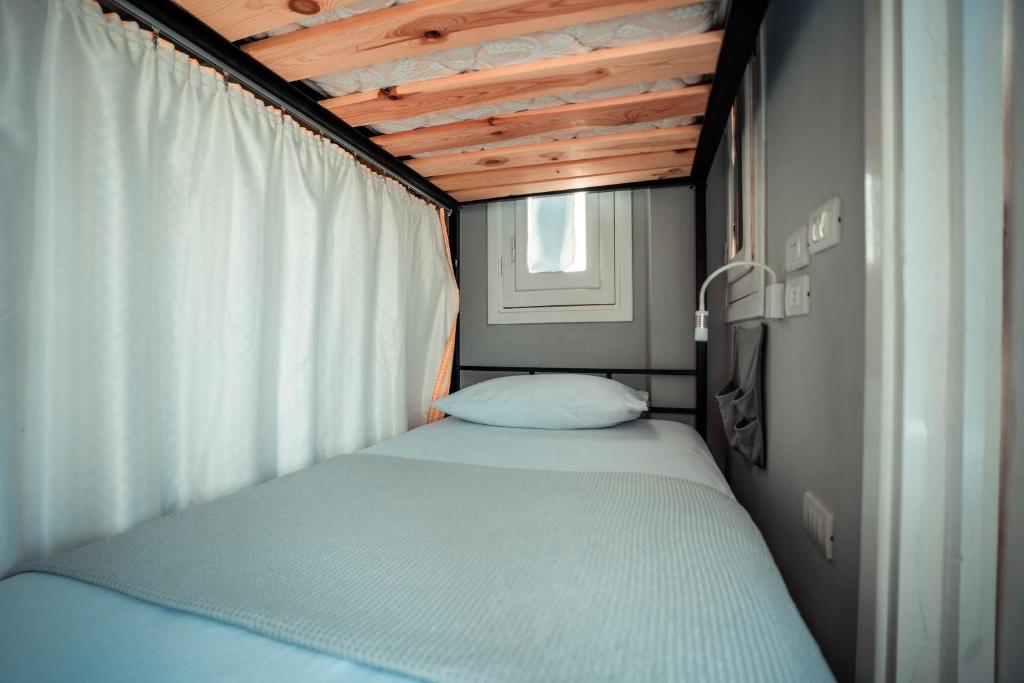 Postel nebo postele na pokoji v ubytování Rafiki Hostels - Dahab