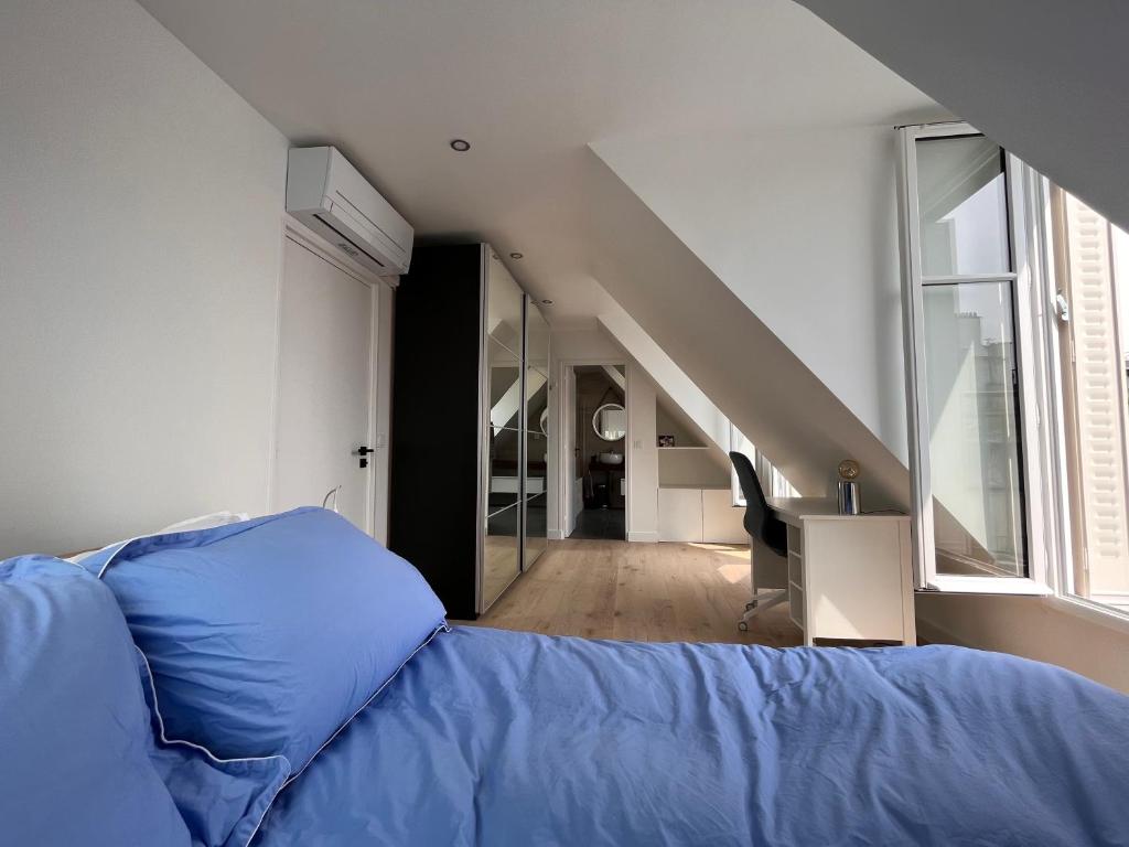 Fotografia z galérie ubytovania Luxury apartment Elysées Paris v Paríži