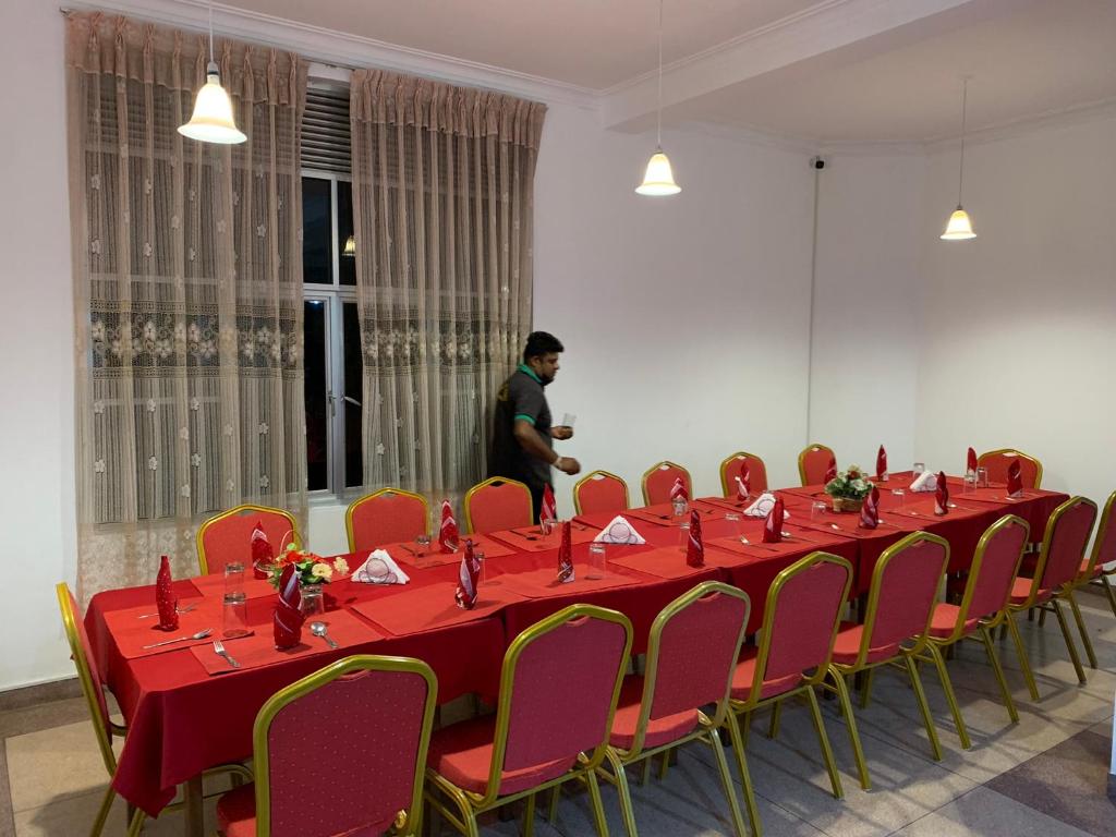 Restaurace v ubytování Paramount Hotel Pussellawa