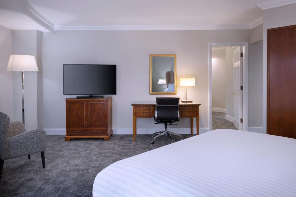 Delta Hotels by Marriott Liverpool City Centre - Resim 43