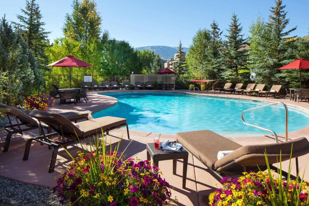 Bazén v ubytování Sheraton Mountain Vista Villas, Avon / Vail Valley nebo v jeho okolí