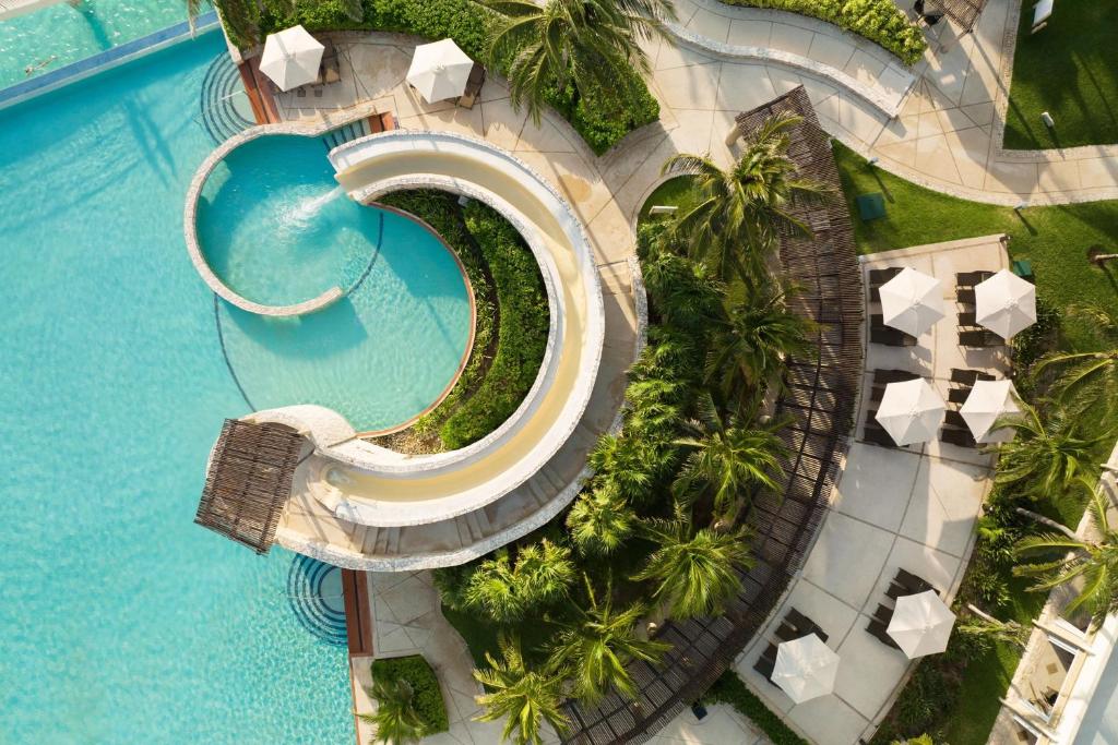 Bazén v ubytování The Westin Lagunamar Ocean Resort Villas & Spa Cancun nebo v jeho okolí