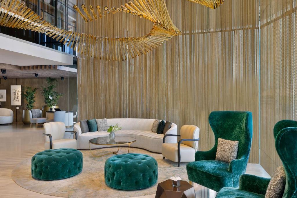 Posezení v ubytování The St. Regis Downtown Dubai
