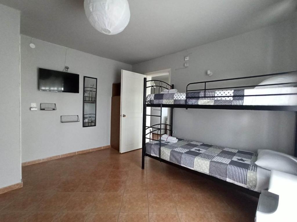 Postel nebo postele na pokoji v ubytování Demis Apartments
