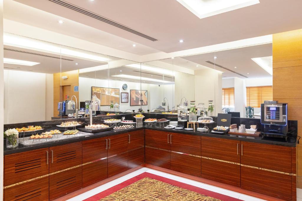 Golden Sands Hotel & Residences - Resim 43