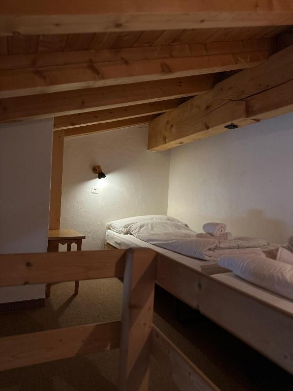 Postel nebo postele na pokoji v ubytování Hotel Acla Filli
