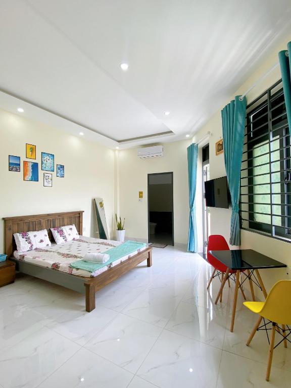 TV/trung tâm giải trí tại HOMESTAY HƯƠNG