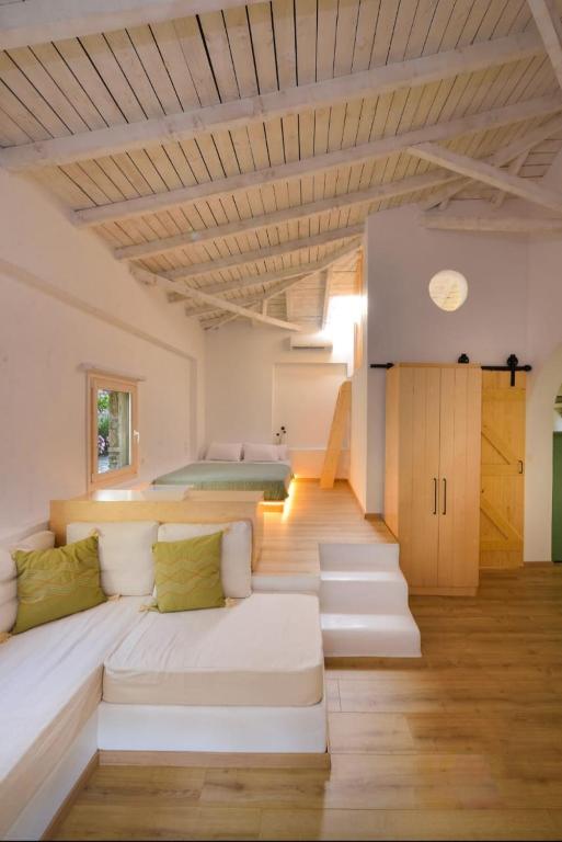 Kladi House renovated 2023