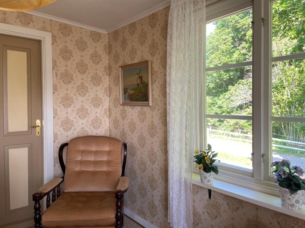 Fotografie z fotogalerie ubytování Cottage with beautiful nature, open landscape, forest and lakes v destinaci Tingsryd