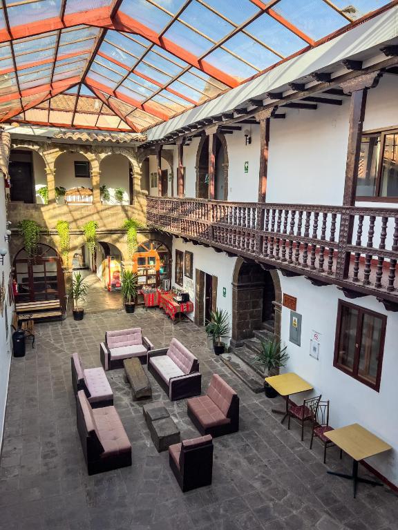 Posezení v ubytování Hotel Cusco Plaza Saphi