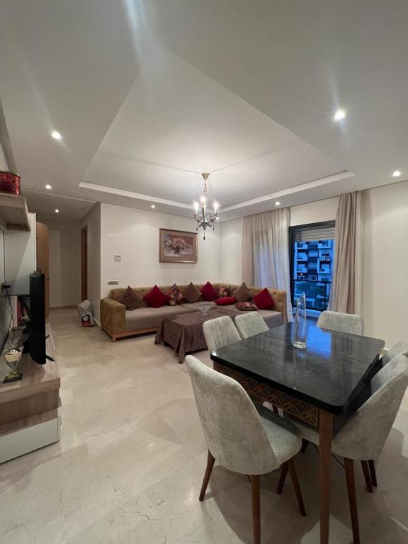 Your House Rabat Prestigia Luxury 3 BR Apartment, Rabat (updated