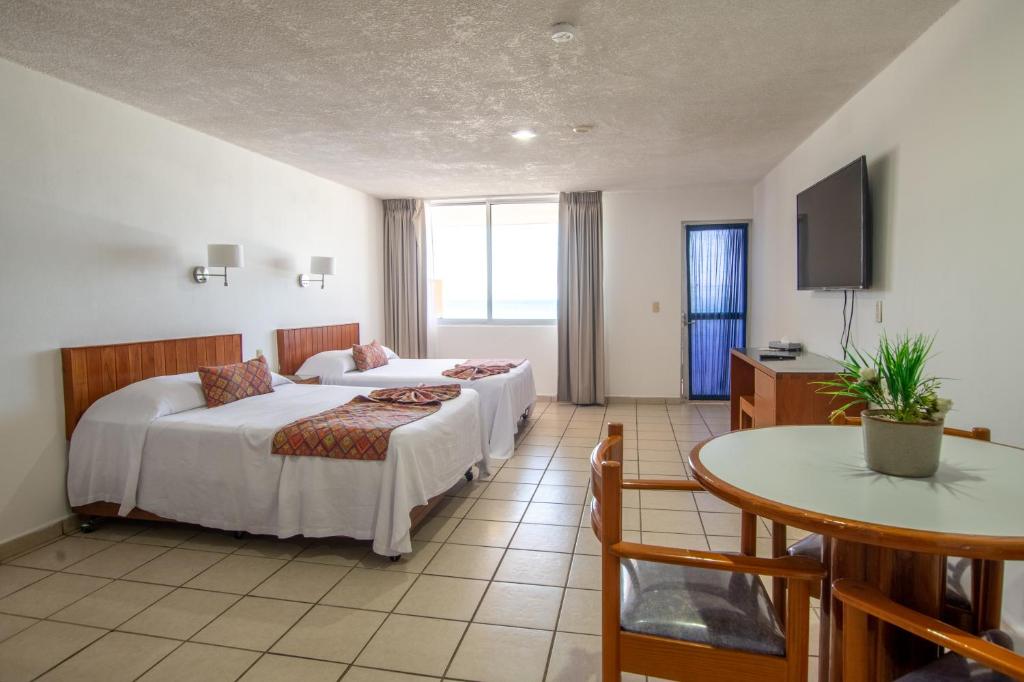 Costa de Oro Beach Hotel - 少年套房与海景