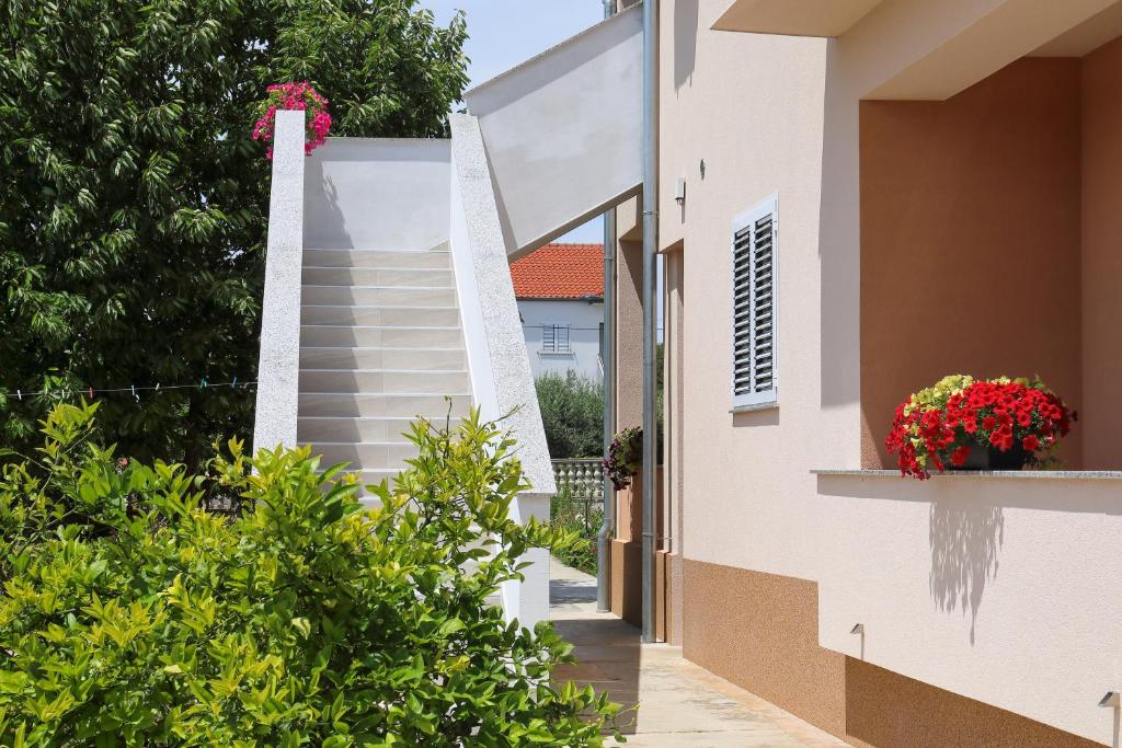 Zahrada ubytování Apartment Alfonso