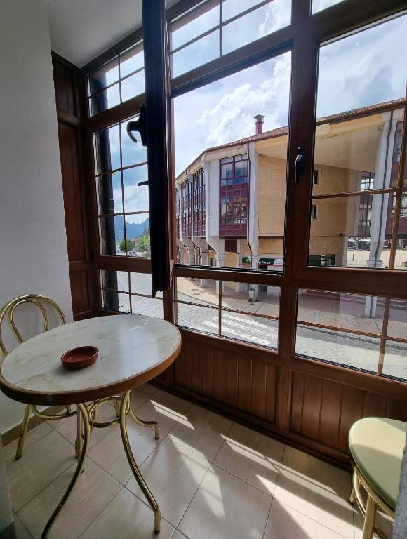 Balkón nebo terasa v ubytování Hostal Sainz