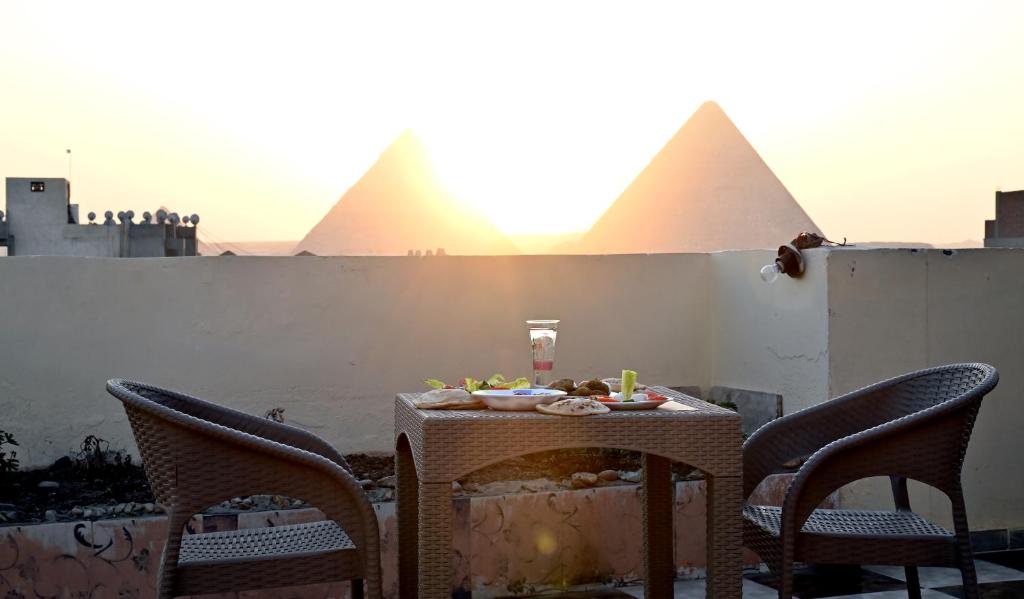 Fotografie z fotogalerie ubytování Jessy Pyramids View Inn v Káhiře