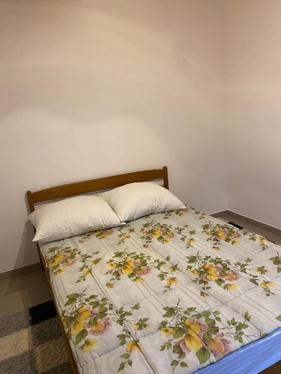 Postel nebo postele na pokoji v ubytování Садиба Райшток