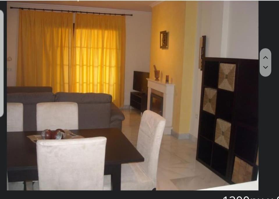 Posezení v ubytování Apartamento entre Estepona y Marbella