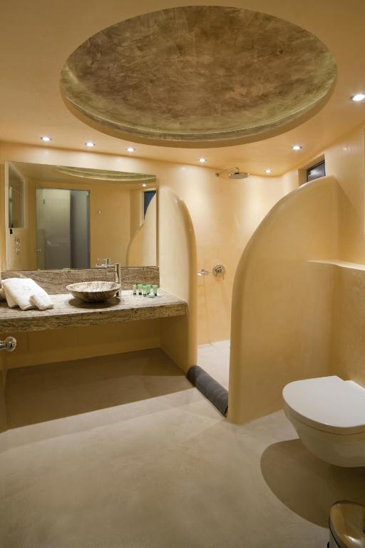 Koupelna v ubytování Anteliz Suites
