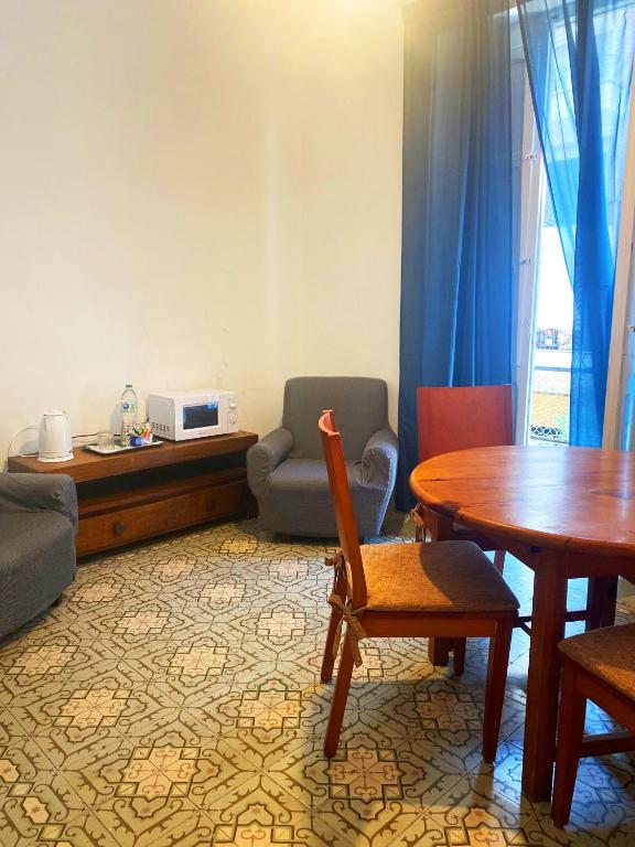 Rooms in La Petxina Valencia in Shared Apartment, Spain ...
