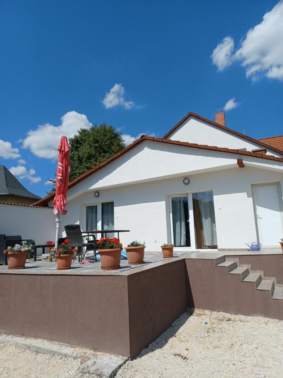 Gyuszika Vendégház 8175 Balatonfűzfő, Balaton körút kép - 1