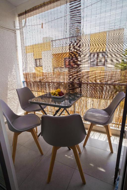 Balkón nebo terasa v ubytování Mezzarina apartment ayia napa
