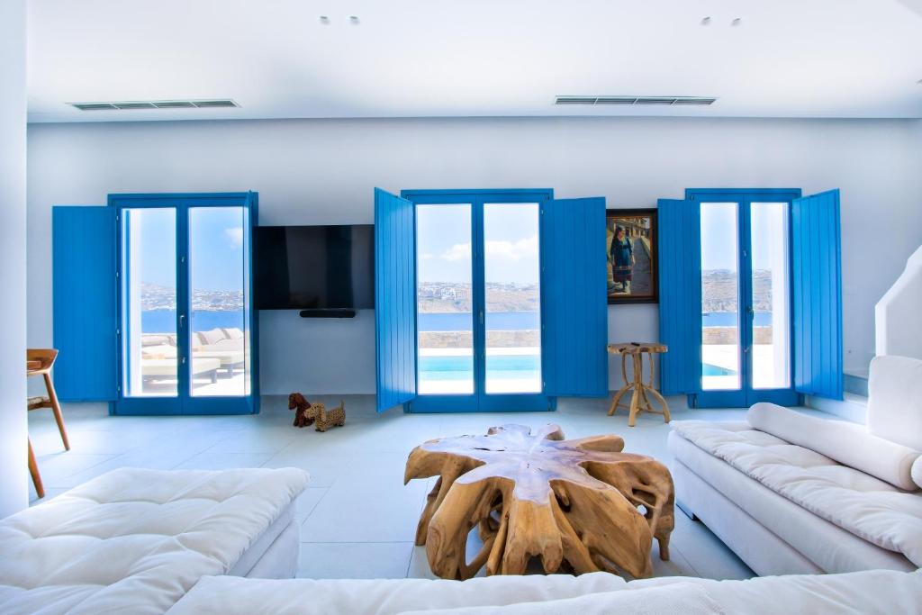 Łóżko lub łóżka w pokoju w obiekcie Star villa by Bestofmikonos