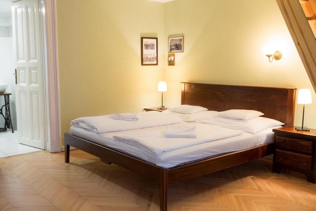 Posteľ alebo postele v izbe v ubytovaní A10 Budapest Center Aparthotel