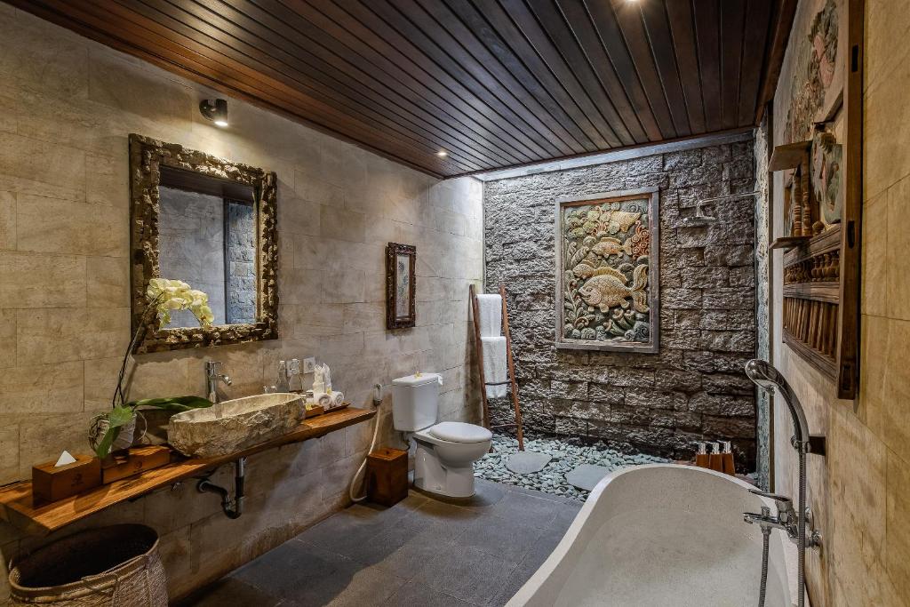 Bagno di Teja Lokha Ubud Villa
