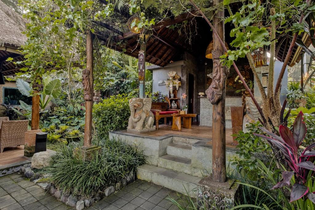 Giardino di Teja Lokha Ubud Villa
