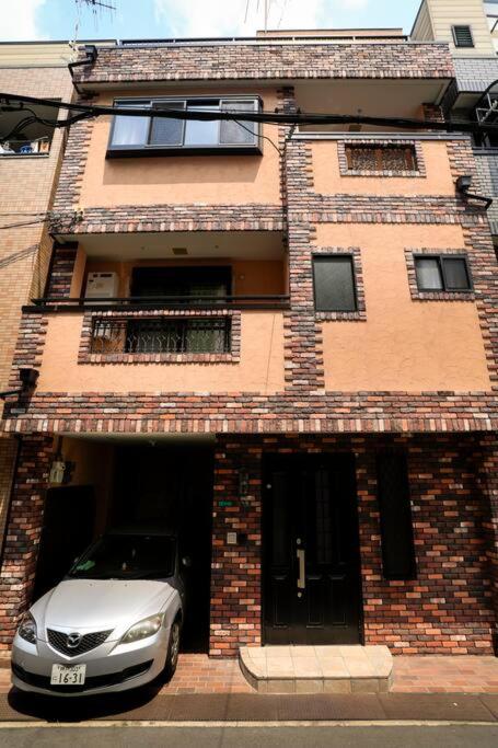 アパートメントが所在する建物