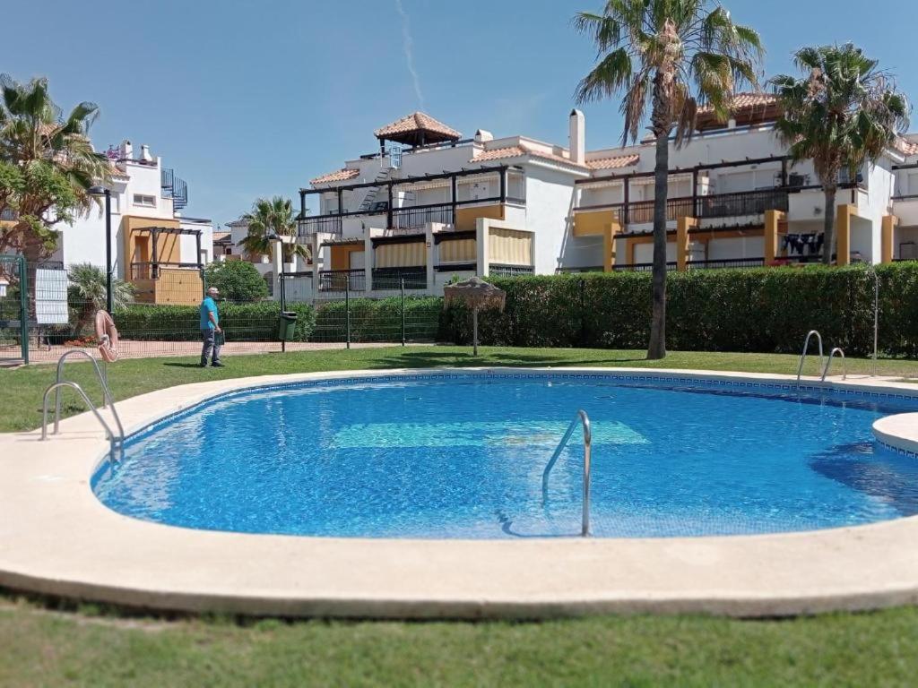 Vera Playa 2 hab 2 WC parking AA, Wifi, padel piscina ...