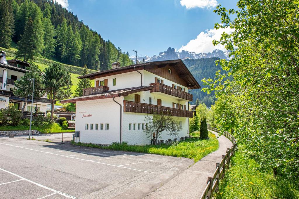 Výhľad na hory alebo výhľad na hory priamo z apartmánu