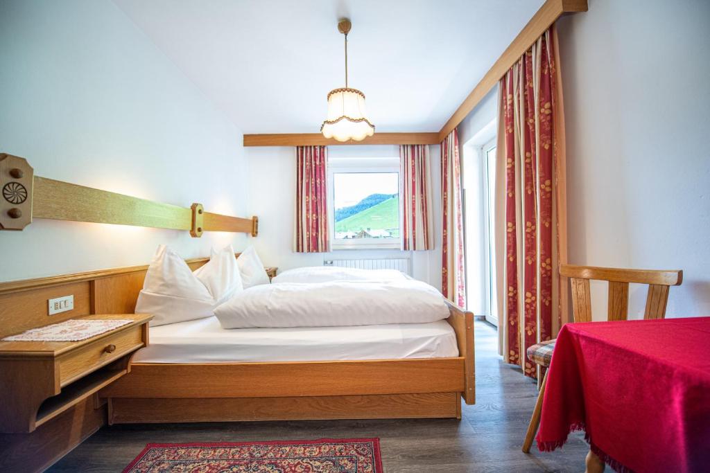 Posteľ alebo postele v izbe v ubytovaní Apartments Jasmin