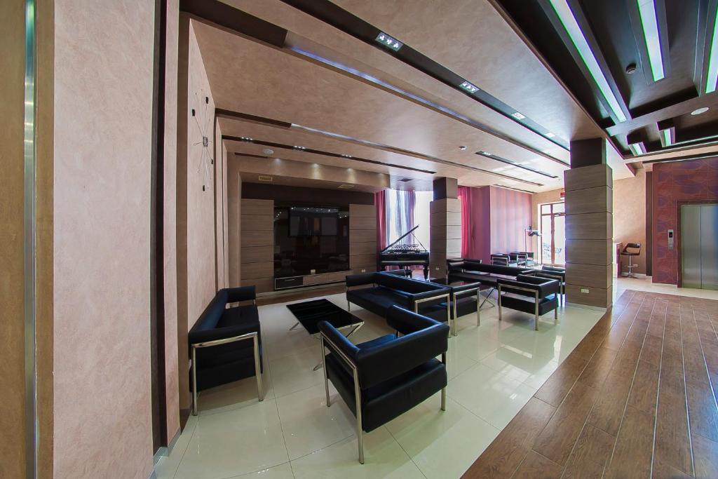 Posezení v ubytování Alpina Resort by Stellar Hotels, Tsaghkadzor