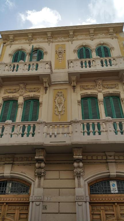 Fotografie z fotogalerie ubytování Palazzo Lagioia 2: prestigioso miniappartamento v destinaci Triggiano