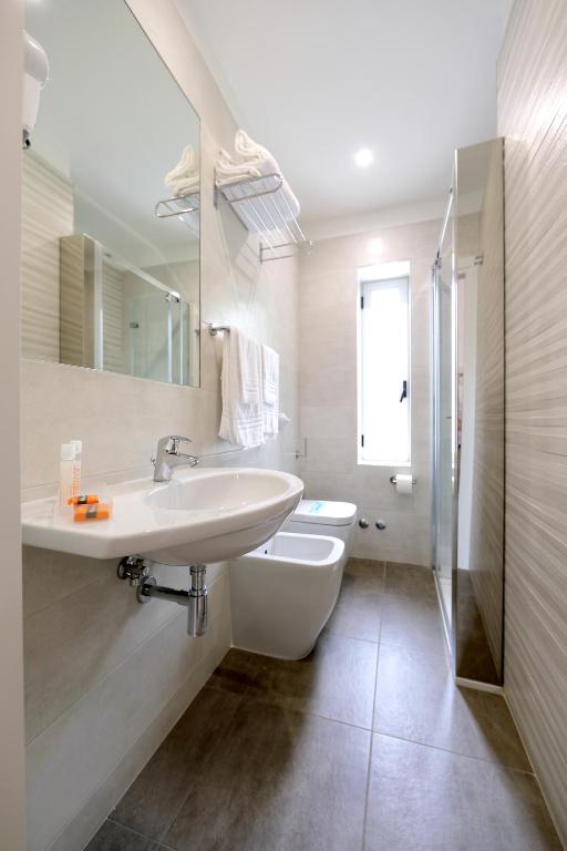 Koupelna v ubytování Hotel Simi Lan