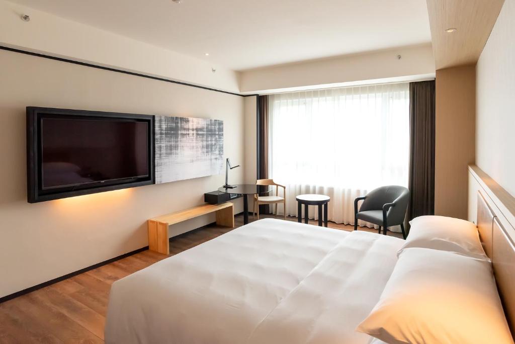 Sheraton Taoyuan Hotel - Room De Deluxe King
