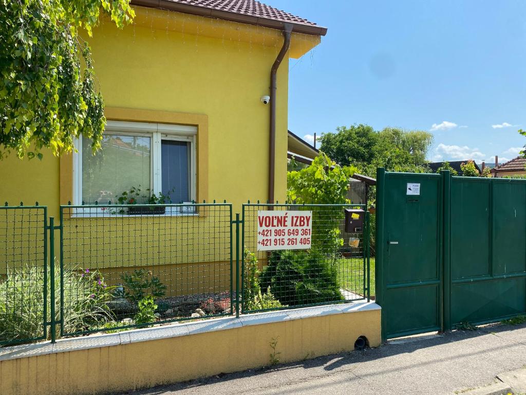 Budova, kde se penzion nachází