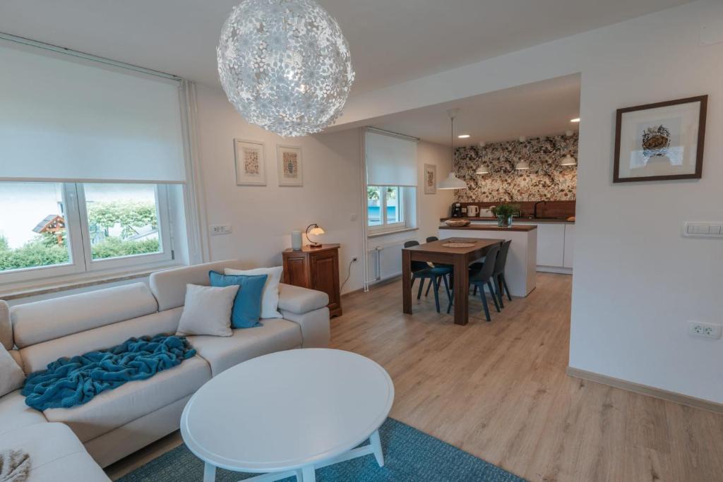 Posezení v ubytování APARTMA LAMBERGER