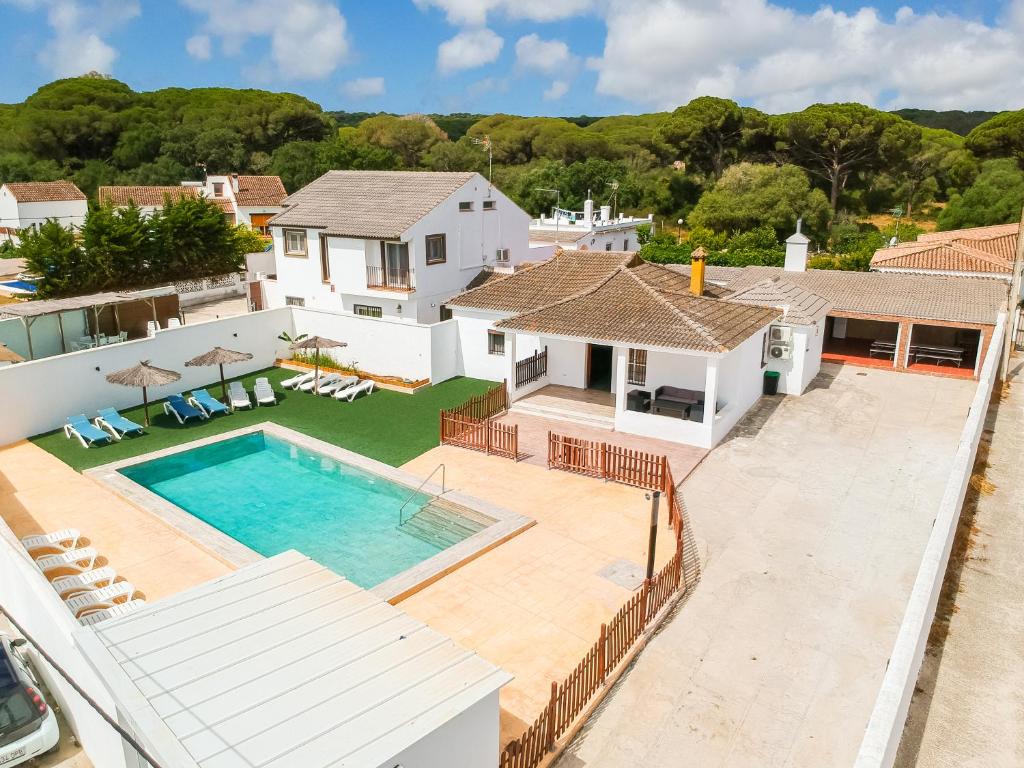 Chalet Privado Rural Barbate - Maison De Quatre Chambres